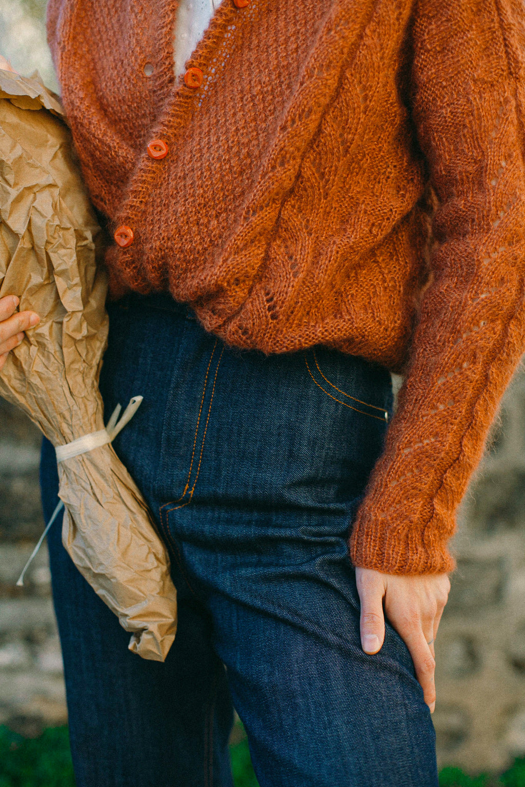 Gilet Aleksei kid mohair soie tricoté main rouille