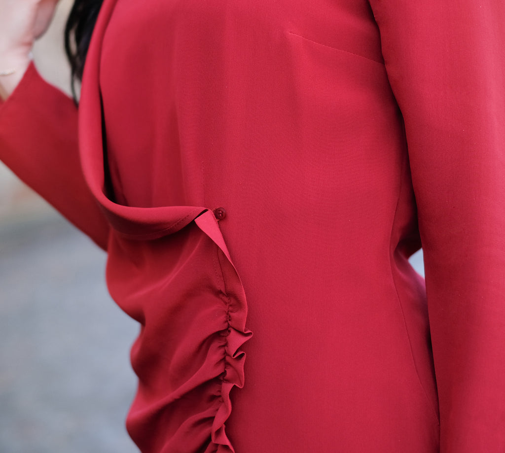 svetlana k dress athenes robe chic parisien look effortless raffine naturel parisienne rouge zoom